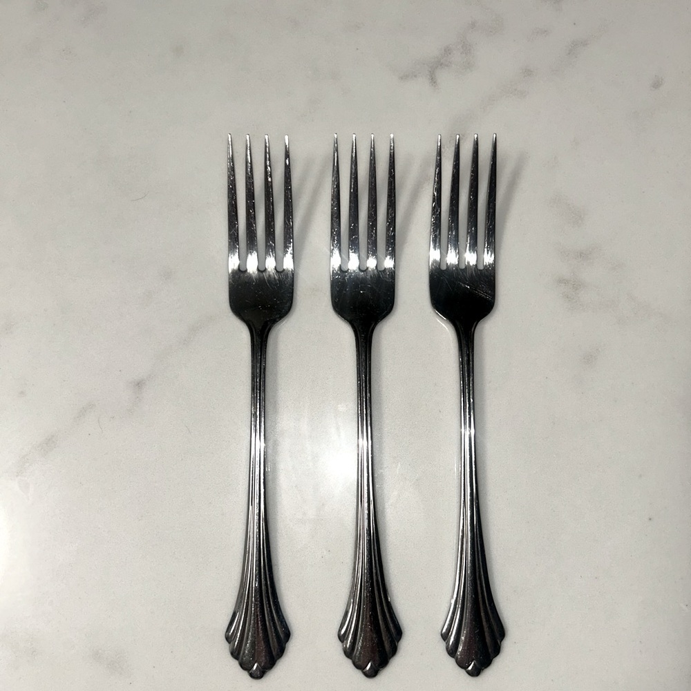 Oneida Bancroft Dinner Forks